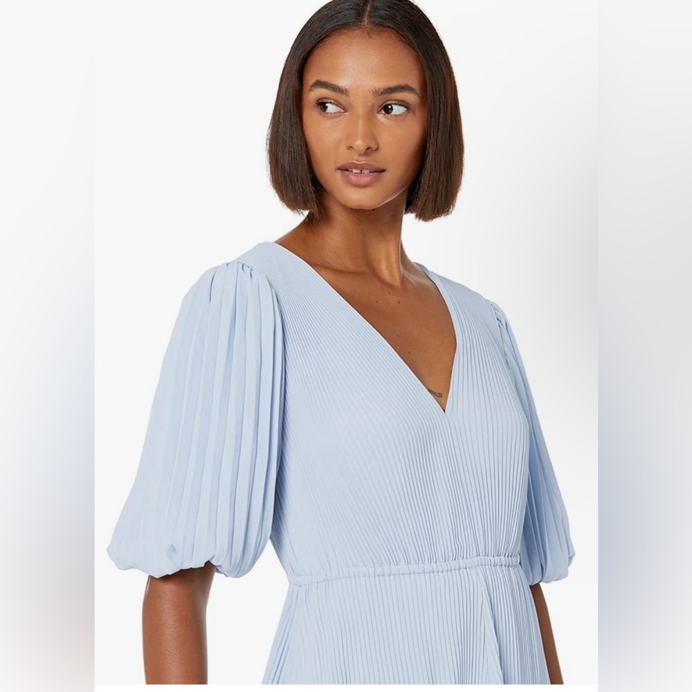 NWT MILLY
ELLE PLEATED DRESS - Picture 6 of 7